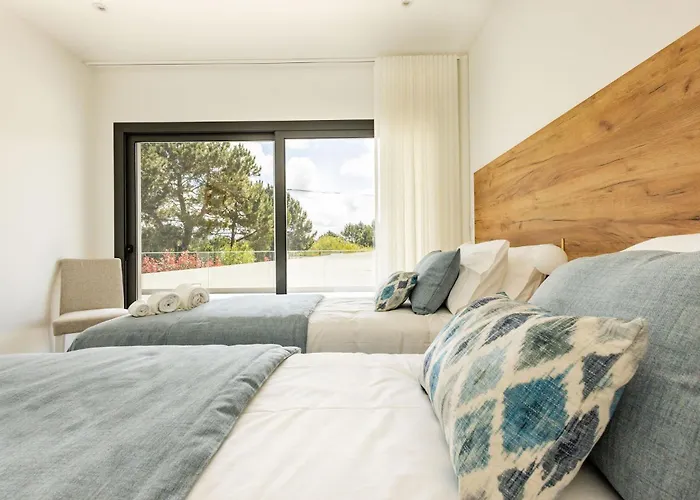 Sunset - By Sch דירה